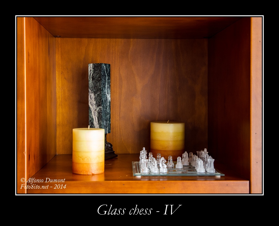 glass chess iv